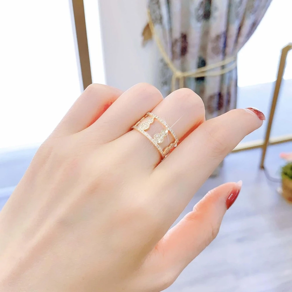 18K天然鑽石-葫蘆寬版戒指