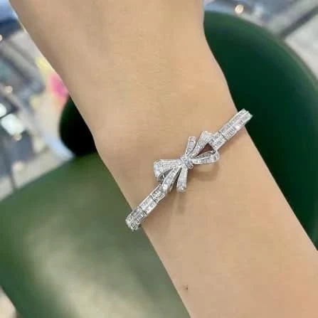 18K天然鑽石-蝴蝶結手環