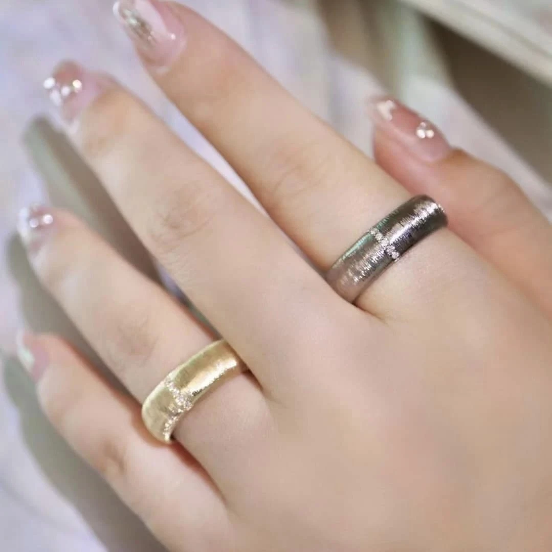 18K天然鑽石-復古拉絲戒指