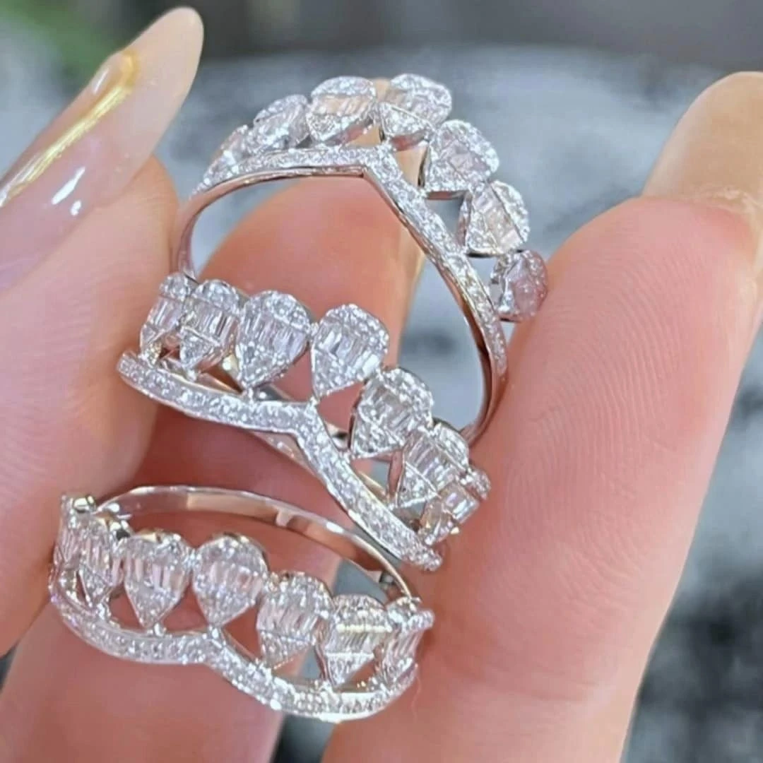 18K天然鑽石-皇冠戒指