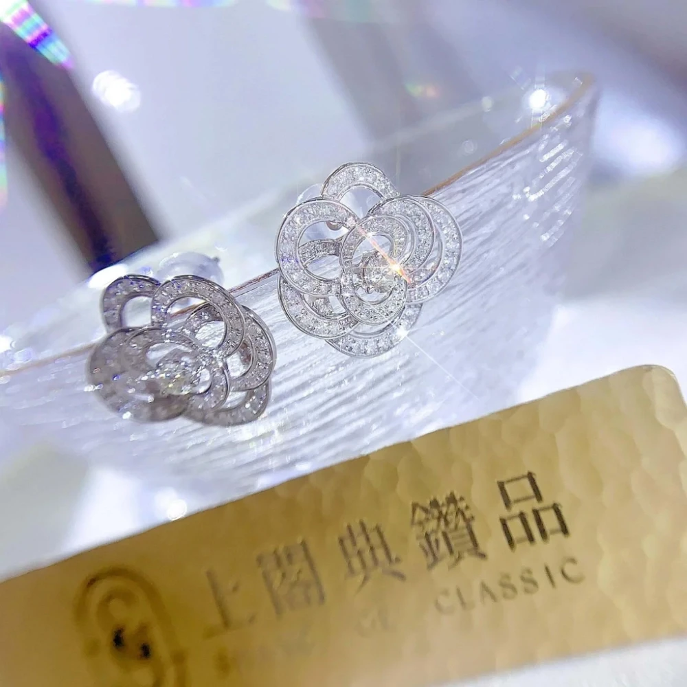 18K天然鑽石-山茶花氣質款耳環