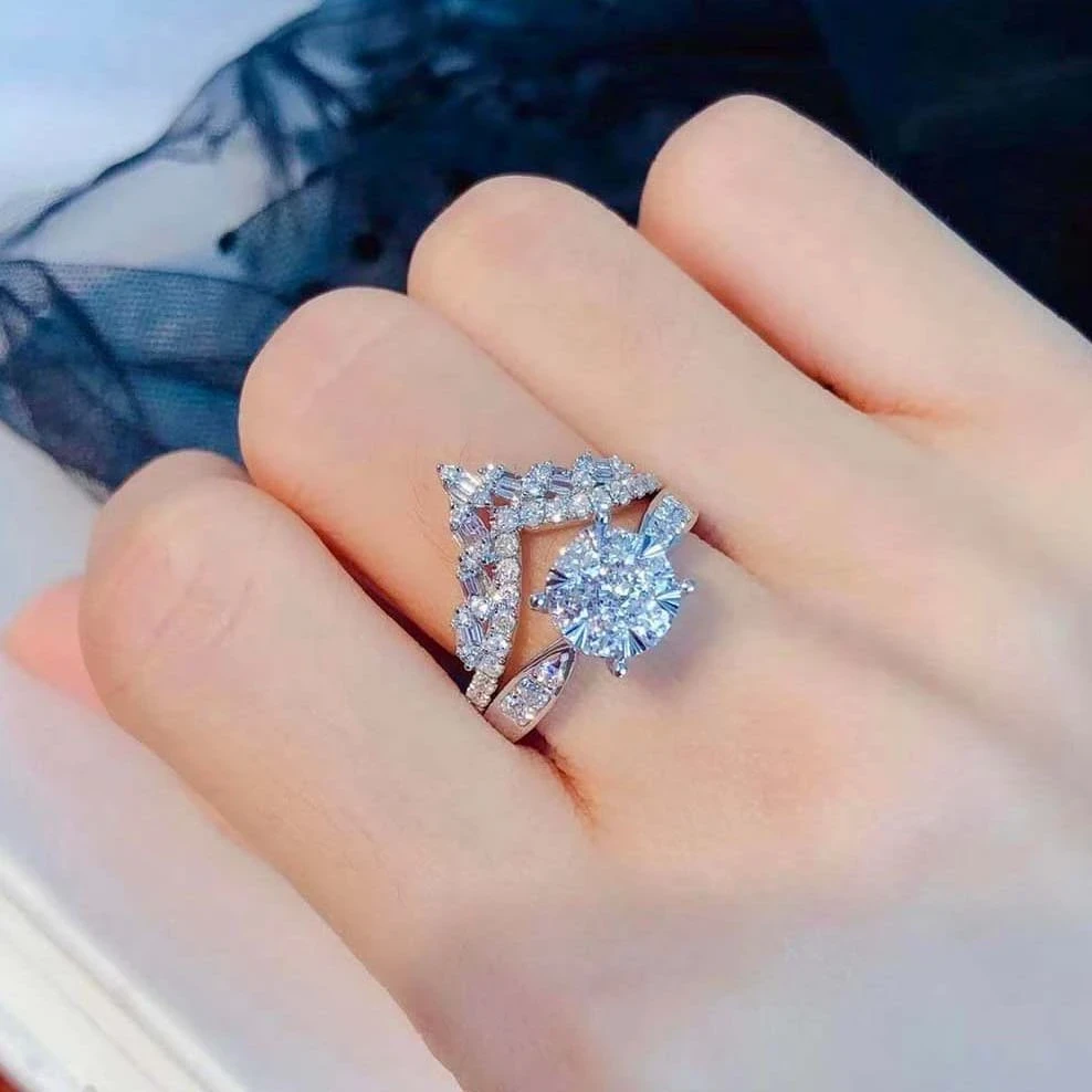 18K天然鑽石-大V戒指