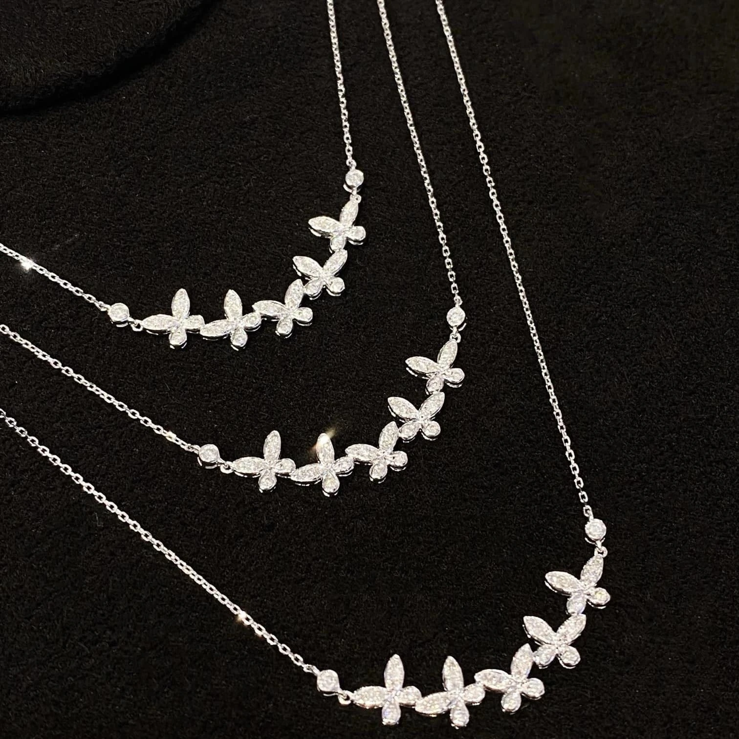 18K天然鑽石-微笑蝴蝶項鍊