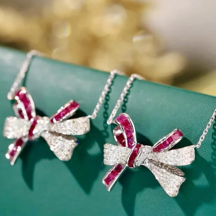 18K天然鑽石-紅寶石蝴蝶結項鍊