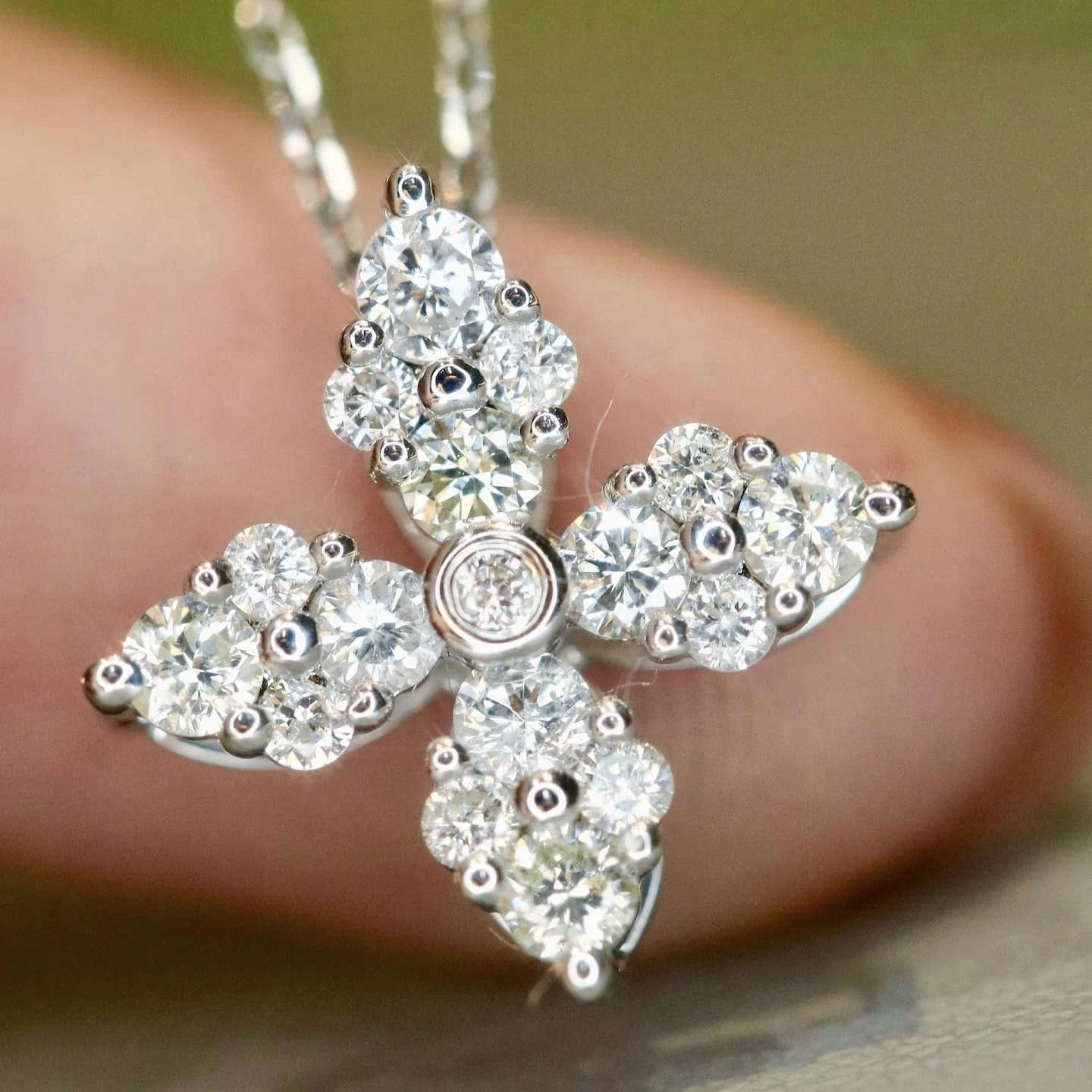 18K天然鑽石-四葉草項鍊