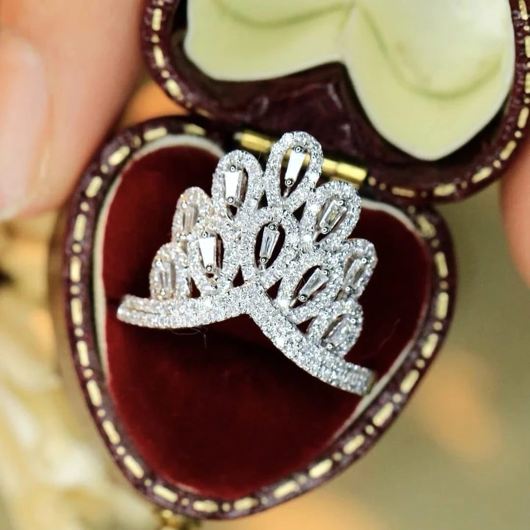 18K天然鑽石-孔雀戒指