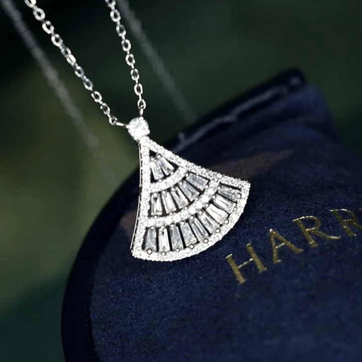 18K天然鑽石-小裙子項鍊