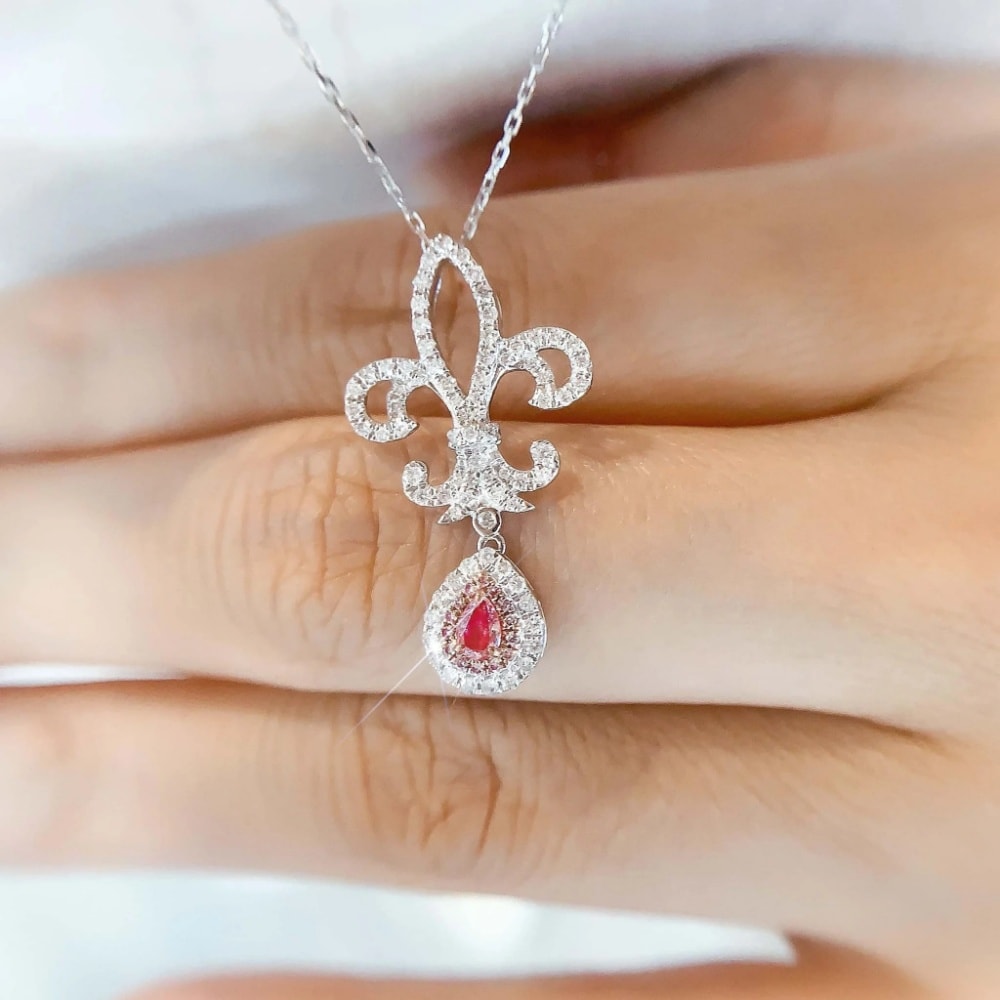 18K天然粉鑽-鳶尾花造型項鍊