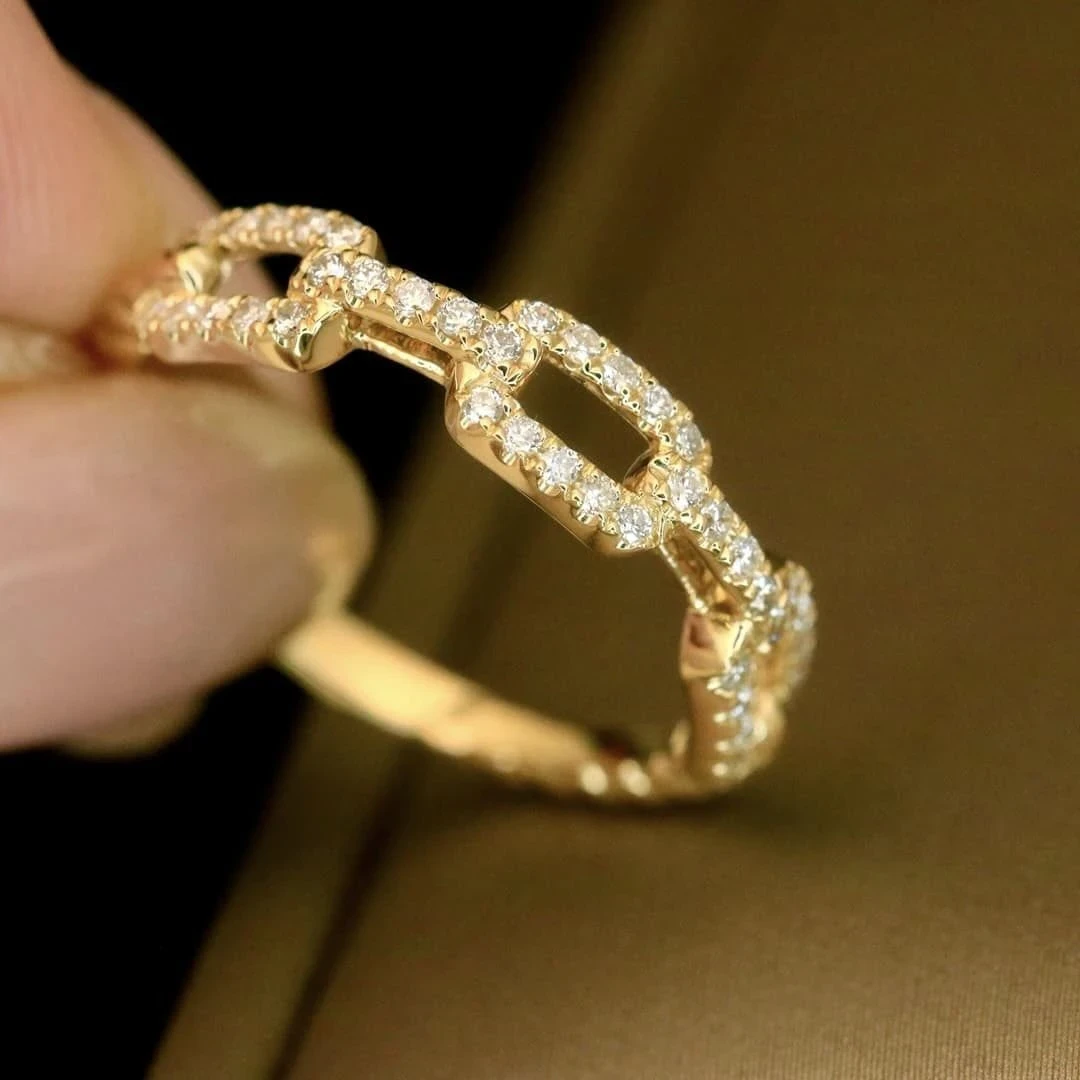 18K天然鑽石環環相扣戒指