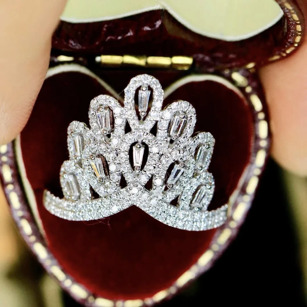 18K天然鑽石-孔雀戒指