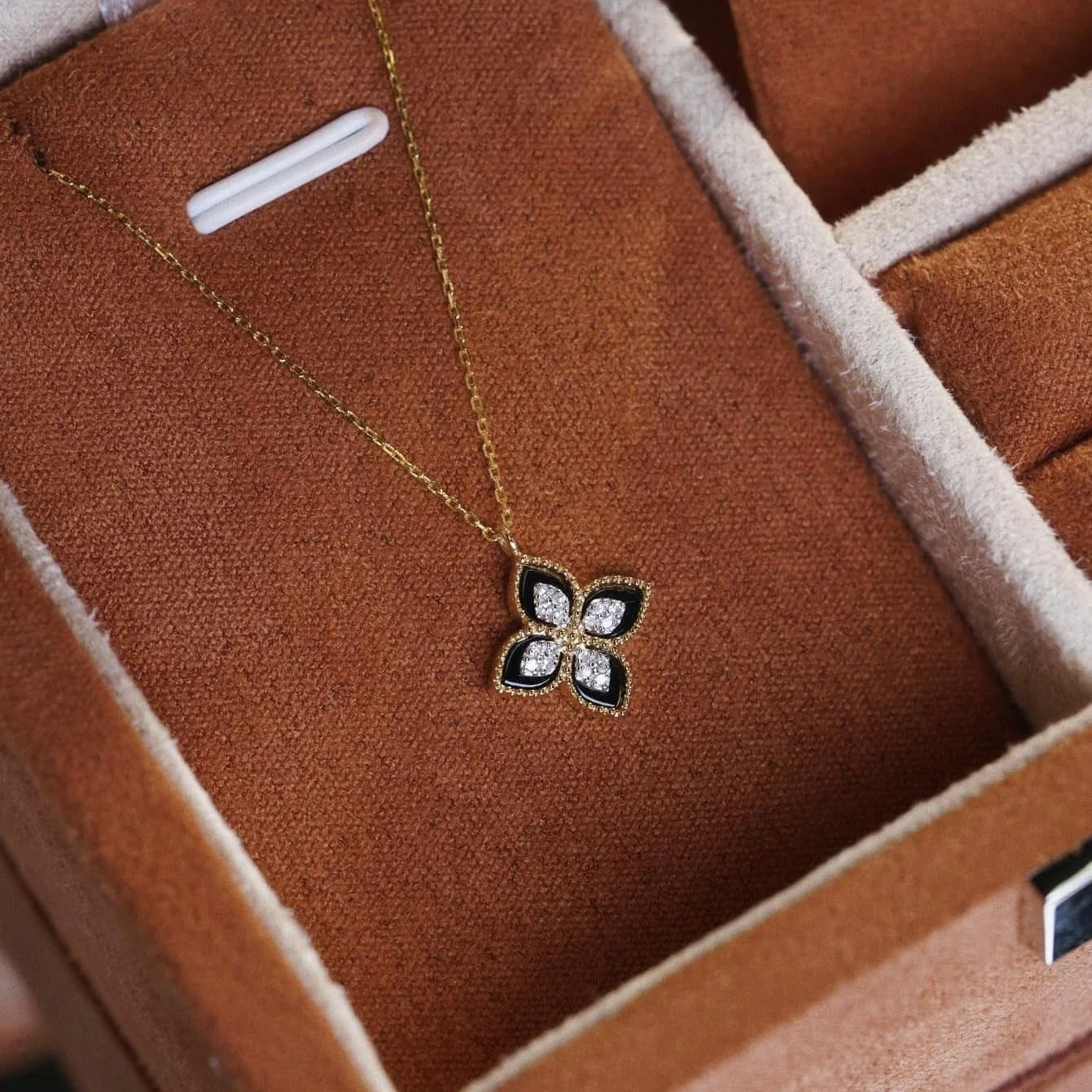 18K天然鑽石-四葉草瑪瑙項鍊