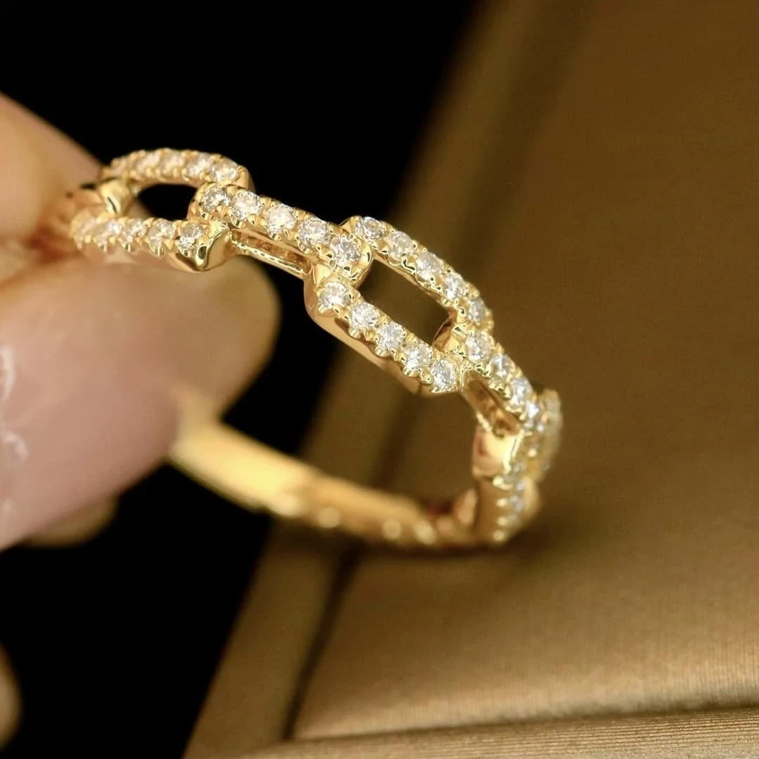 18K天然鑽石環環相扣戒指