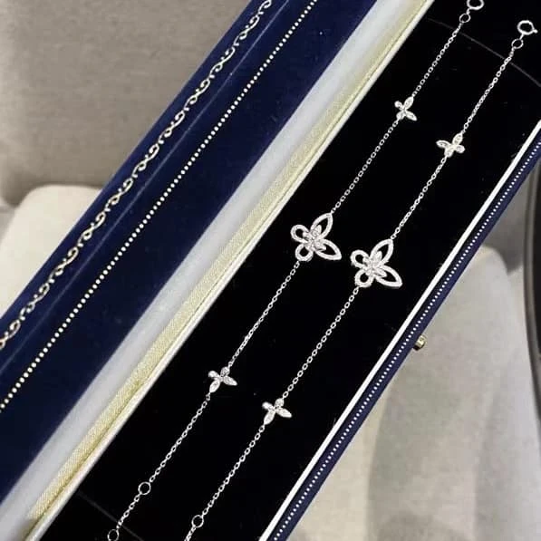 18K天然鑽石-三蝴蝶手鍊