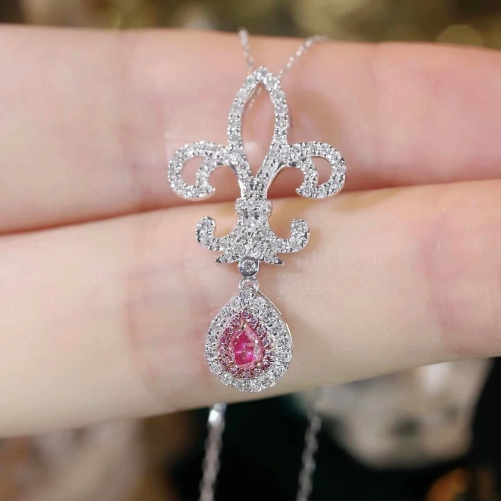 18K天然粉鑽-鳶尾花造型項鍊