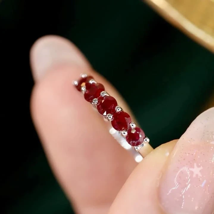 18K天然紅寶石戒指