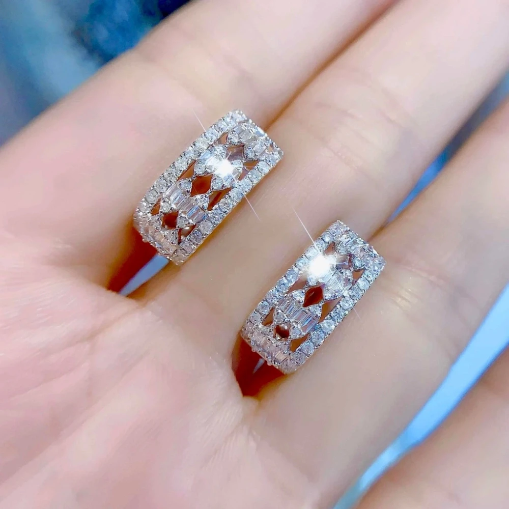 18K天然鑽石-多鑽款耳環