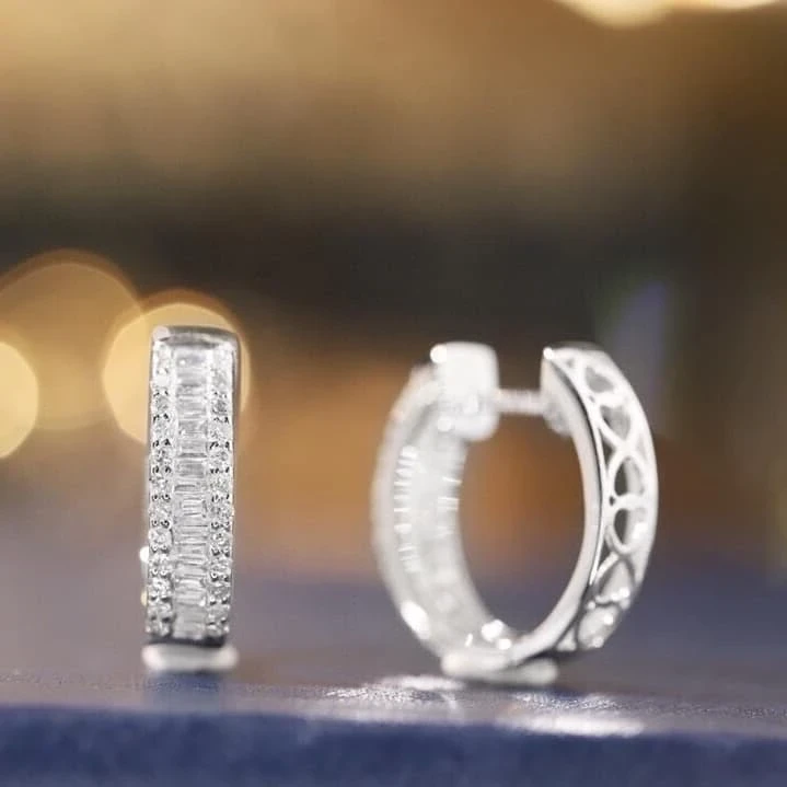 18K天然鑽石-簡約造型耳環