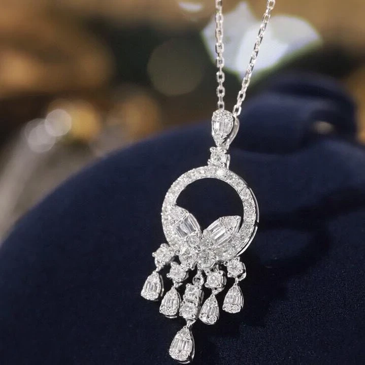 18K天然鑽石-跳舞裙子項鍊