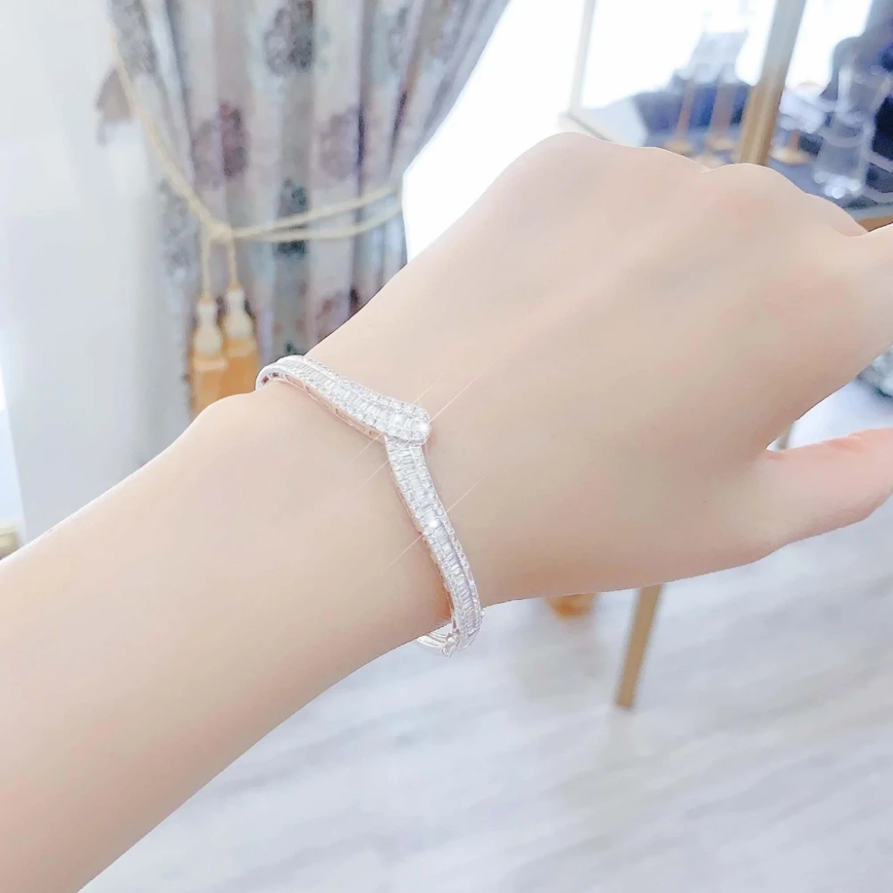 18K天然鑽石-人字手環