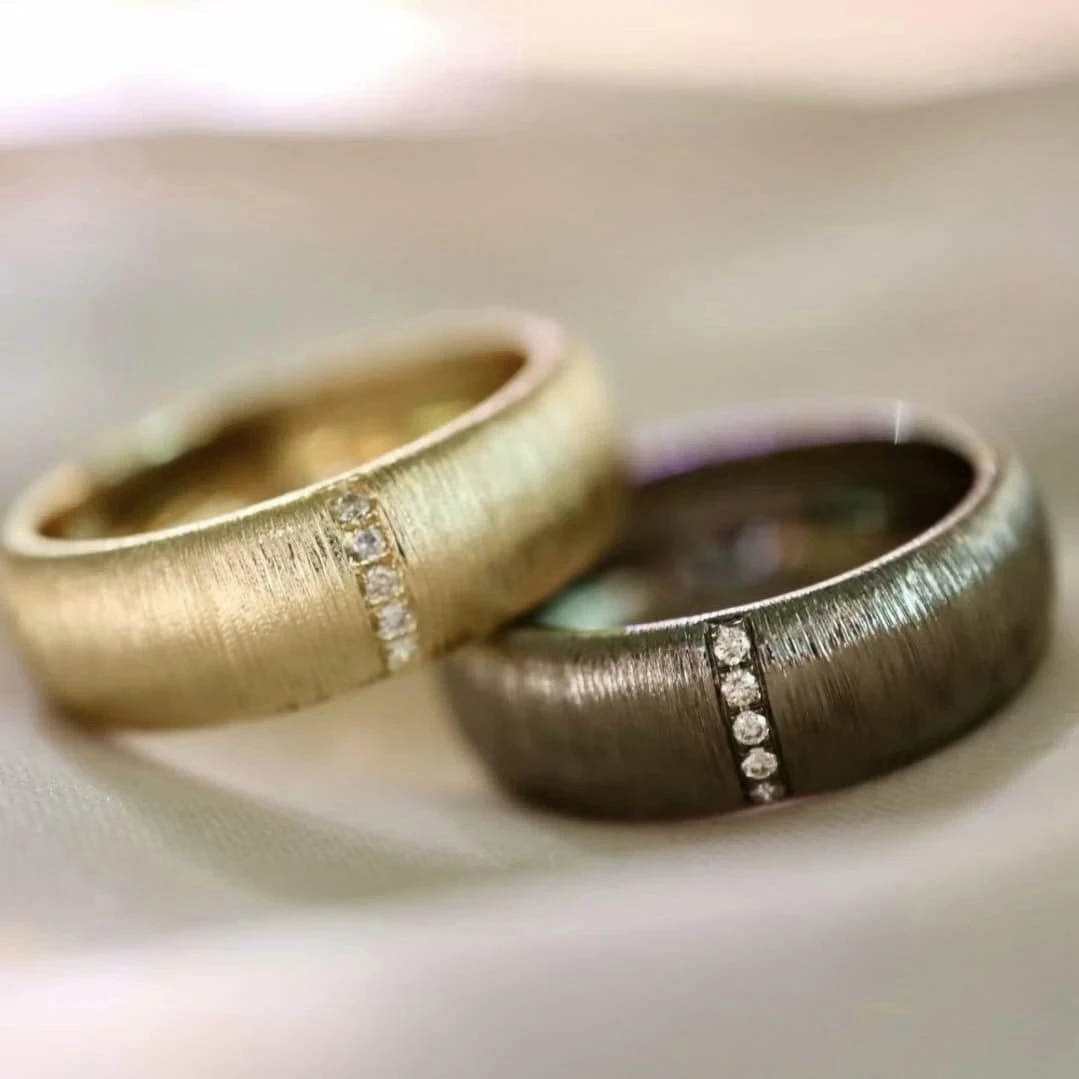 18K天然鑽石-復古拉絲戒指