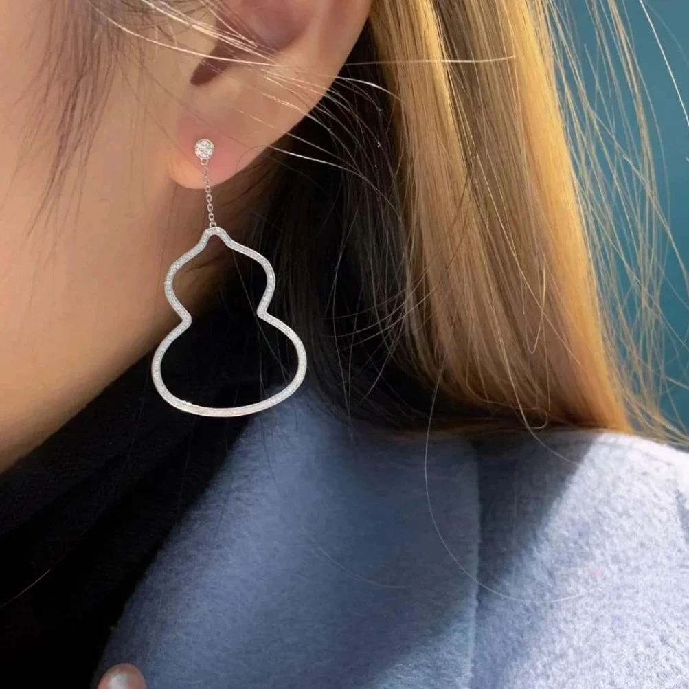 18K天然鑽石-大葫蘆耳環