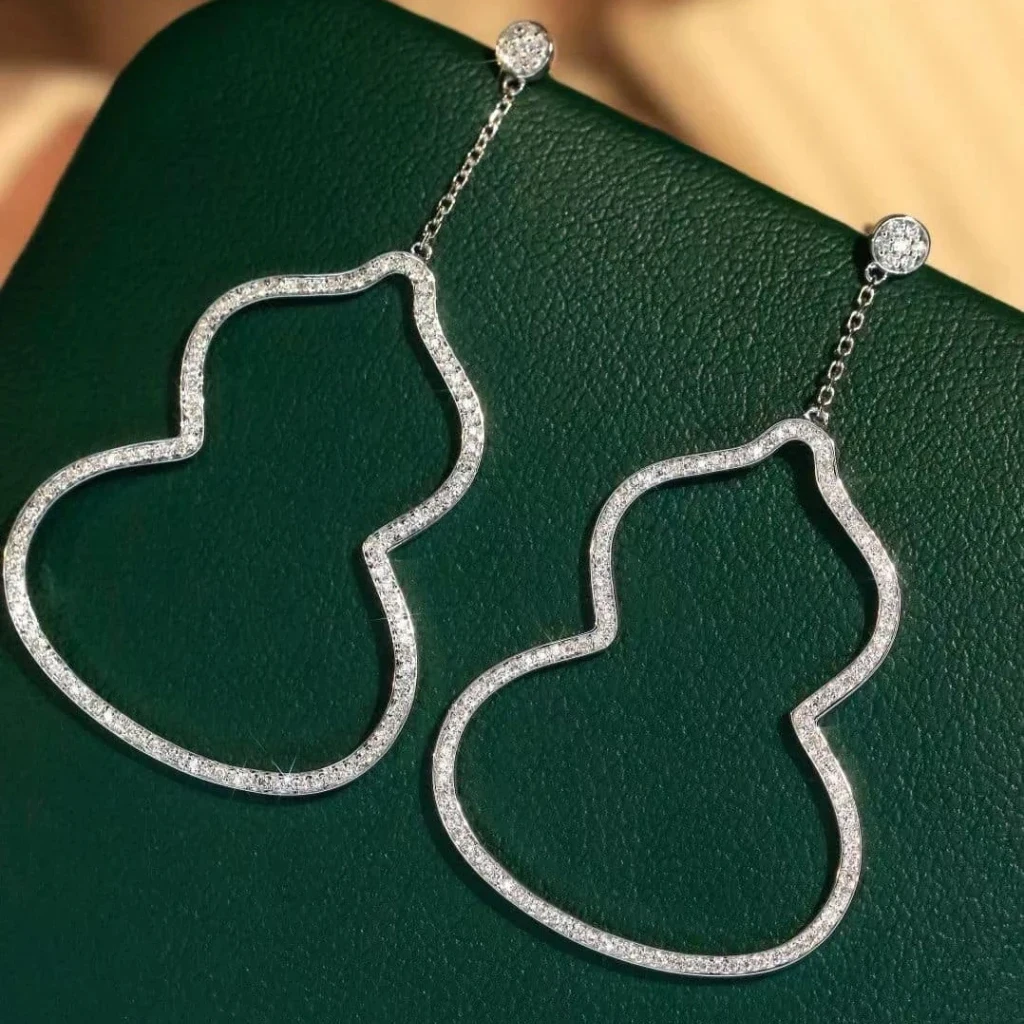 18K天然鑽石-大葫蘆耳環