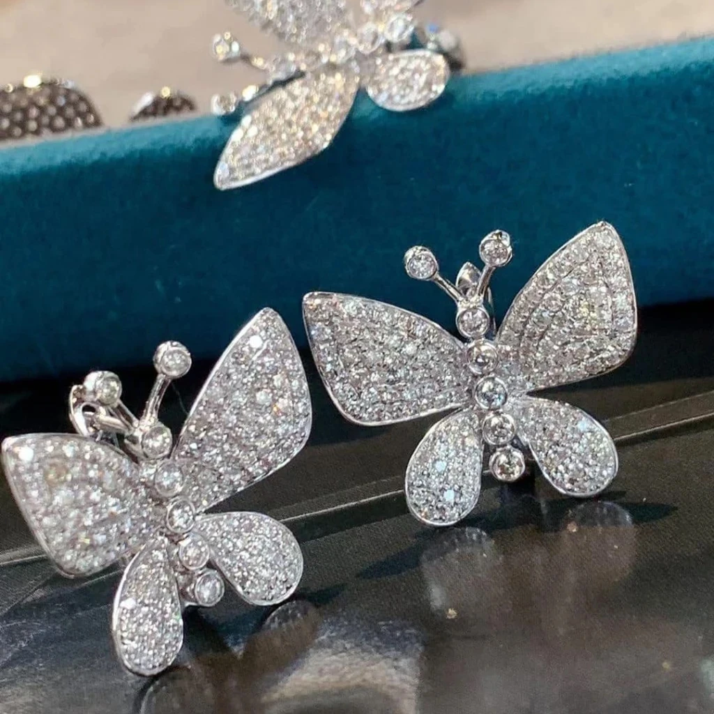 18K天然鑽石-蝴蝶耳環