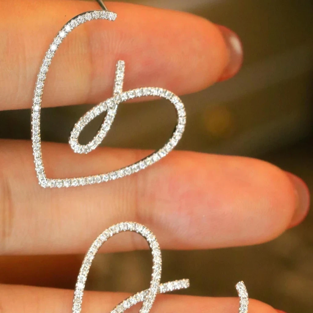 18K天然鑽石-心型耳環