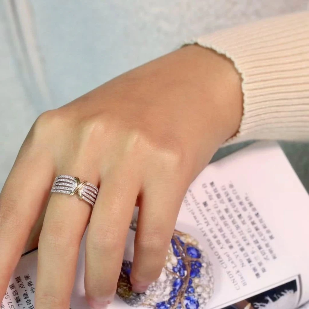 18K天然鑽石-X造型分色戒指