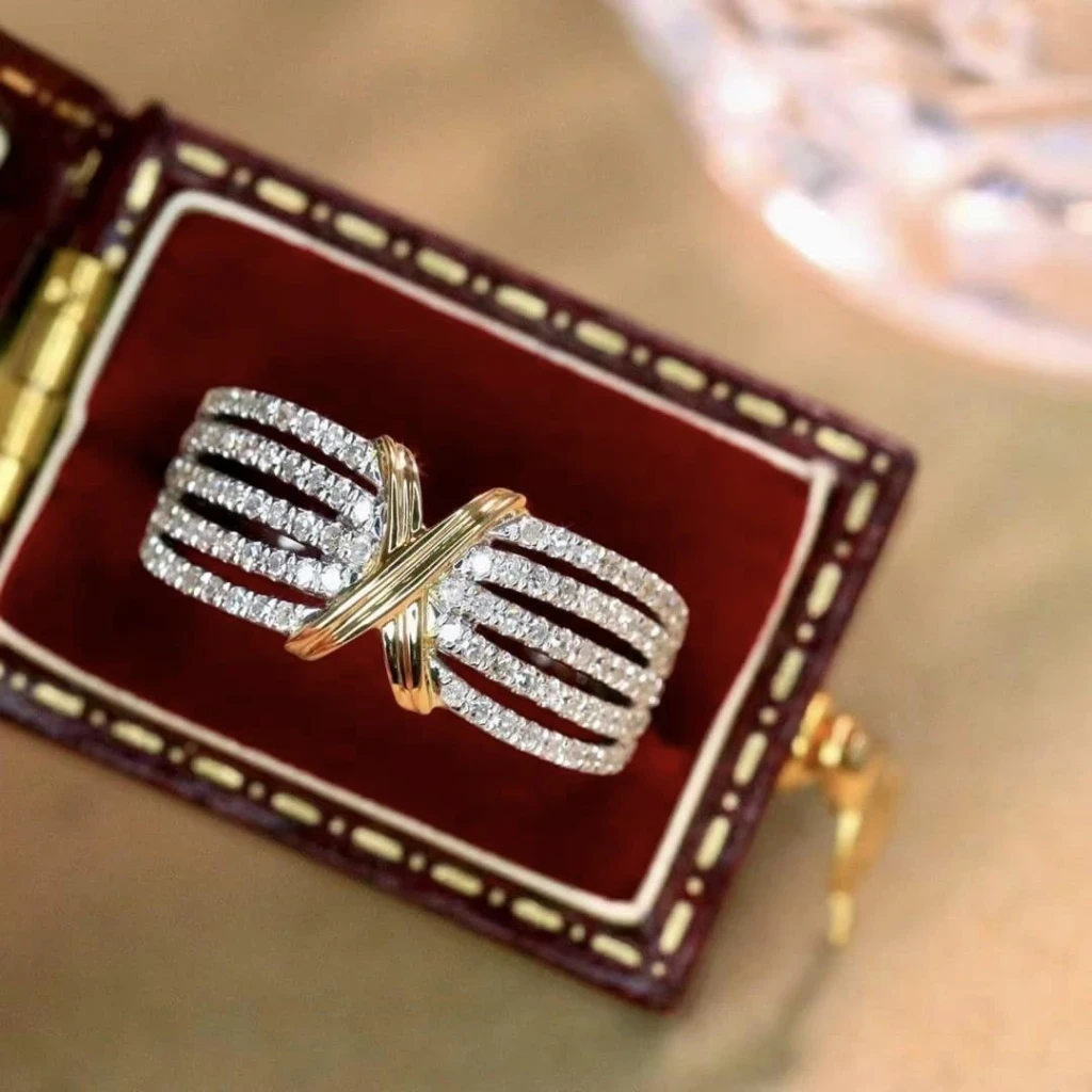 18K天然鑽石-X造型分色戒指