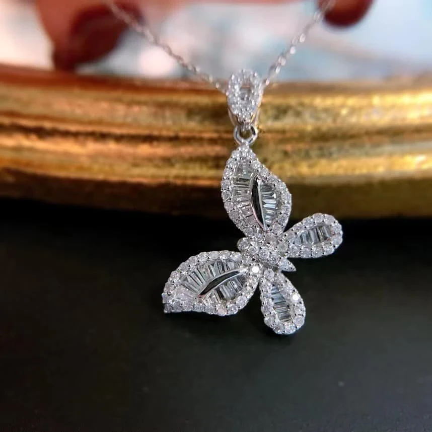 18K天然鑽石-蝴蝶造型項鍊