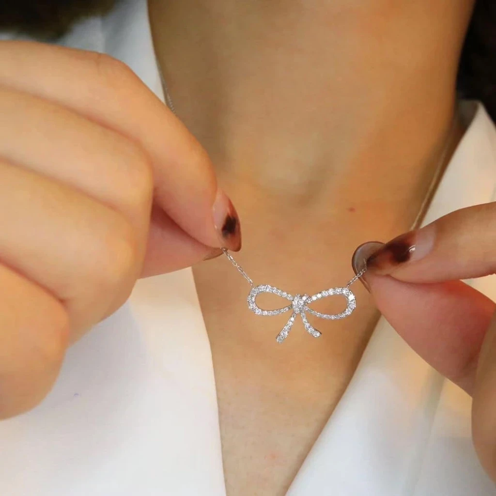 18K天然鑽石-蝴蝶結項鍊