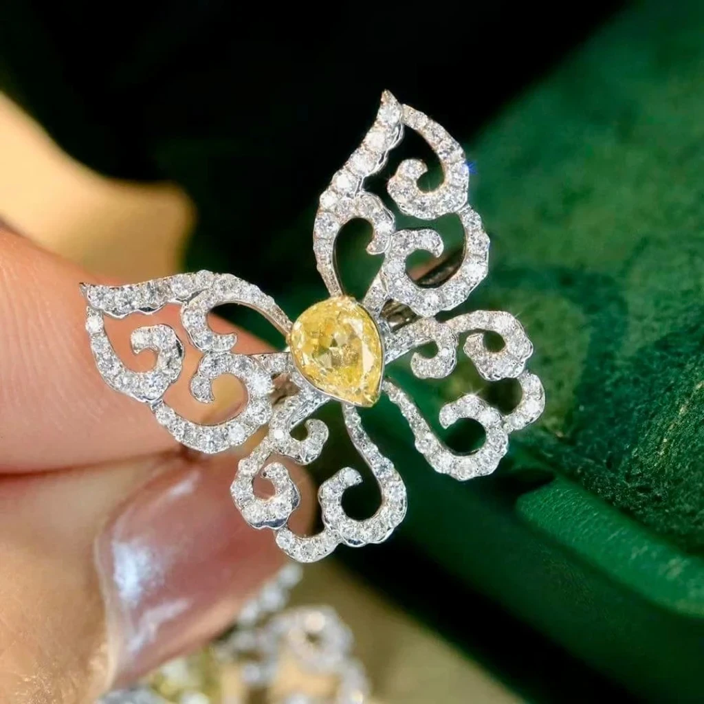 18k天然黃鑽-蝴蝶戒指