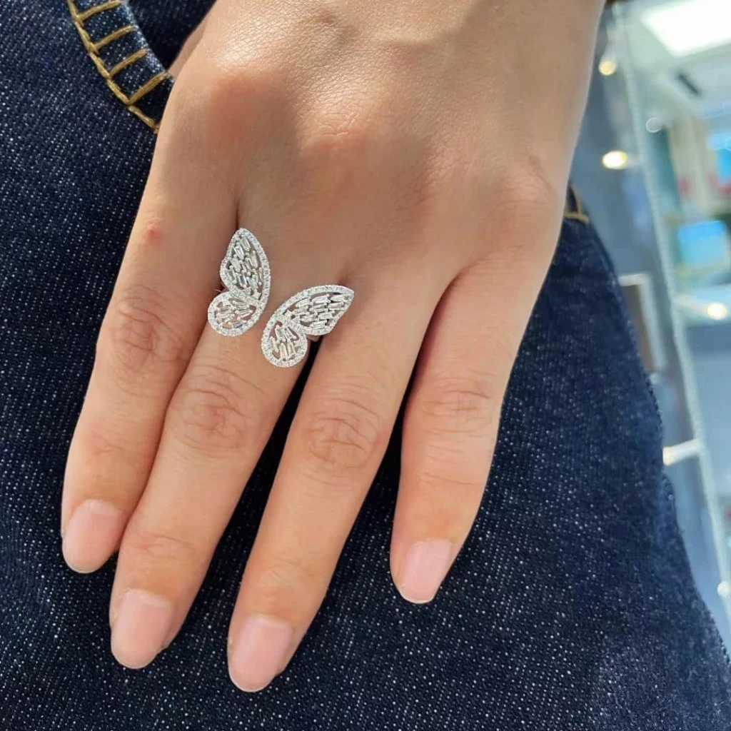 18K天然鑽石-雙宿雙飛戒指