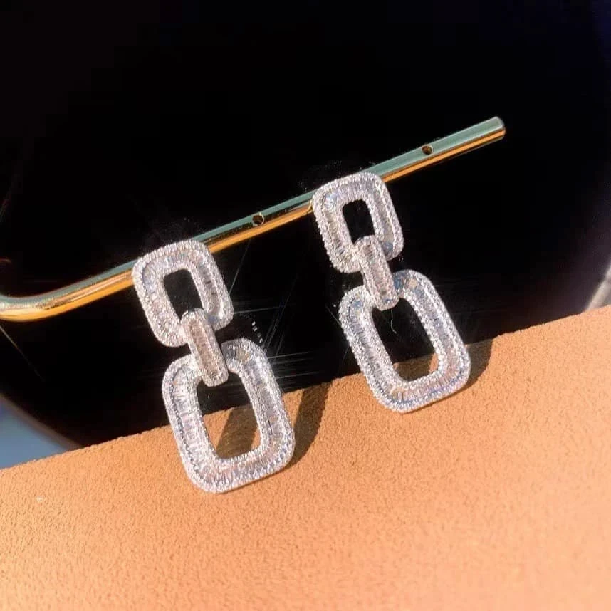 18K天然鑽石-方形耳環