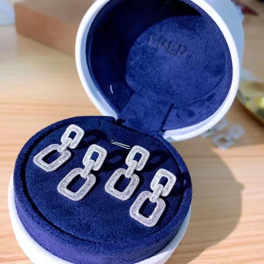 18K天然鑽石-方形耳環