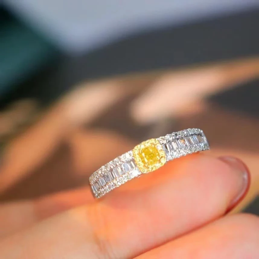 18K天然黃鑽-方型戒指