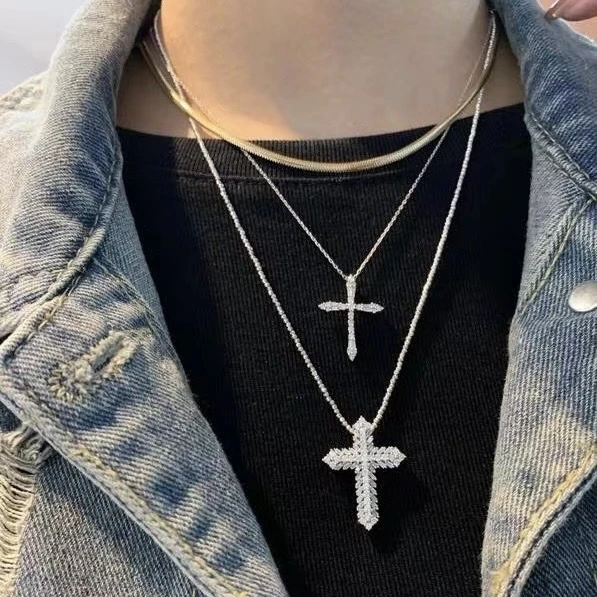 18K天然鑽石-十字架項鍊