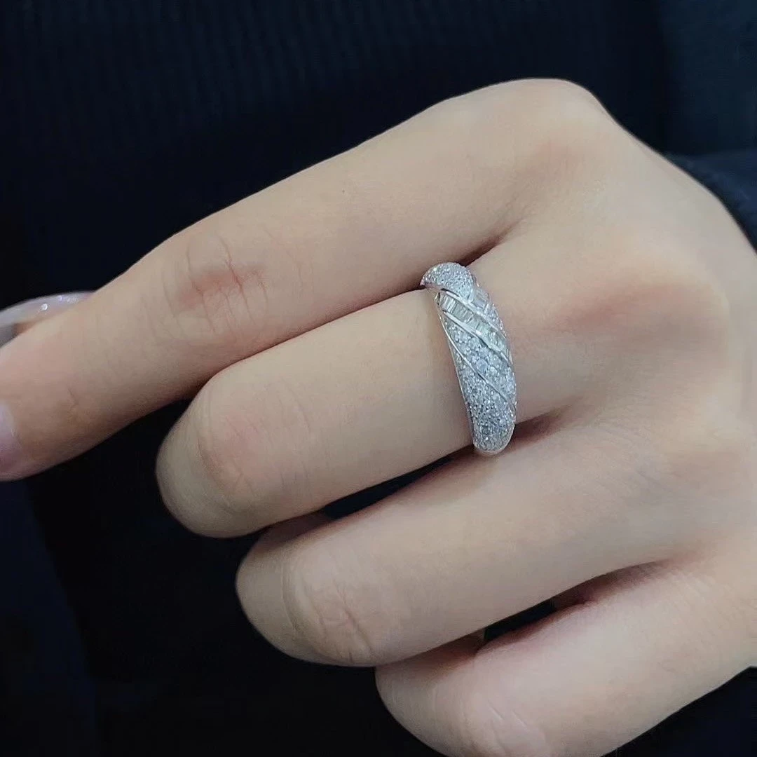 18k天然鑽石-造型戒指