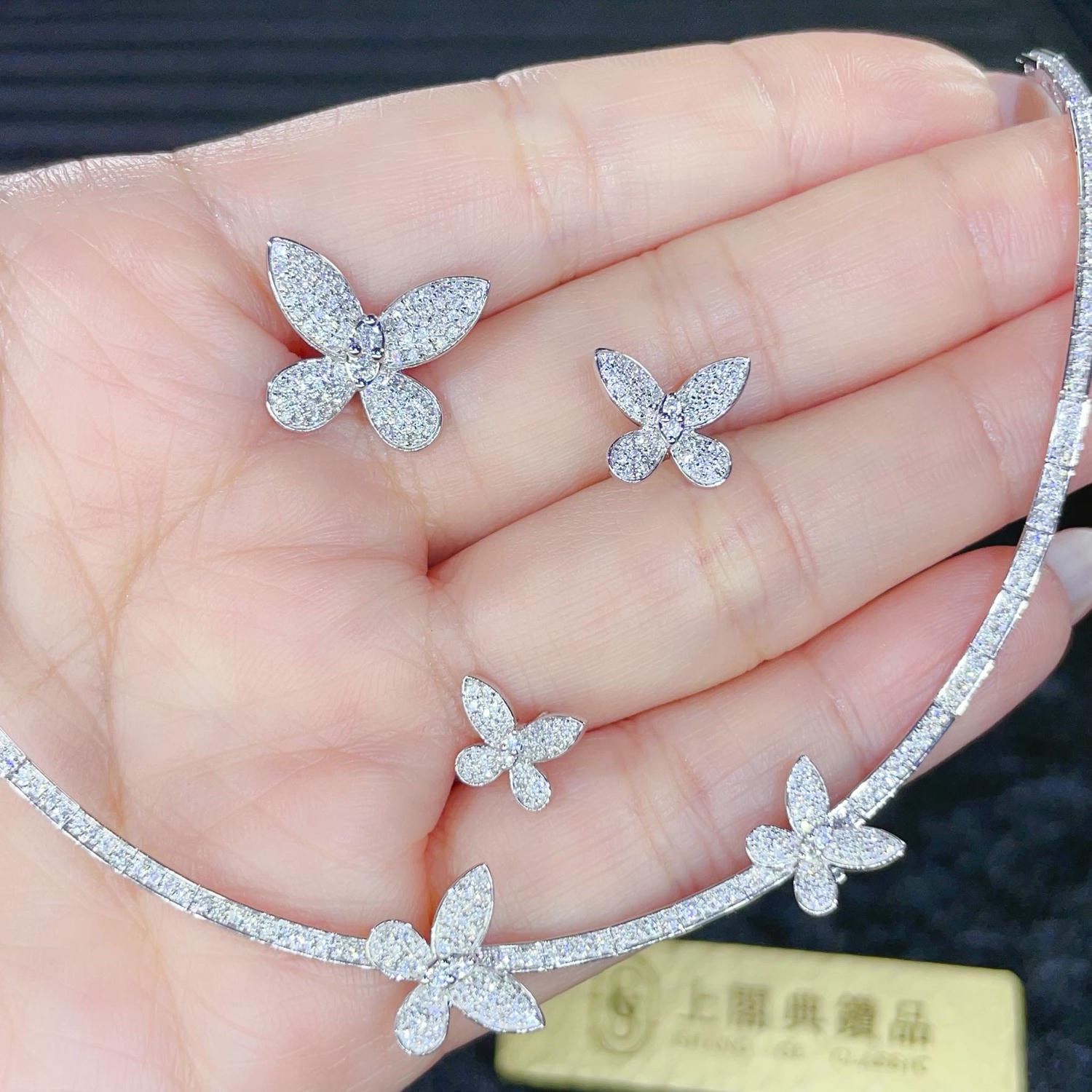 18K天然鑽石-蝴蝶項鍊