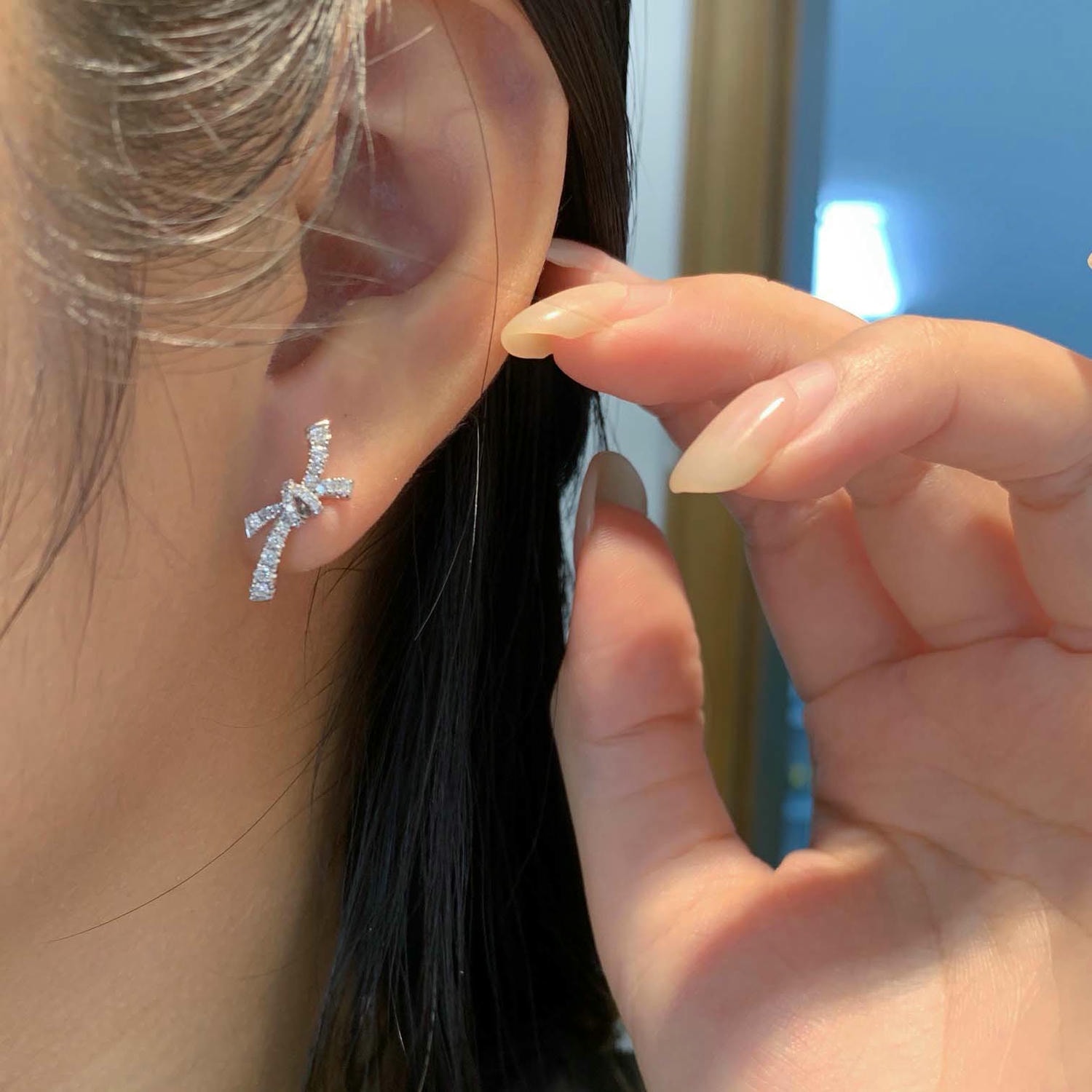 18K天然鑽石時尚蝴蝶結項鍊/戒指/耳環套裝