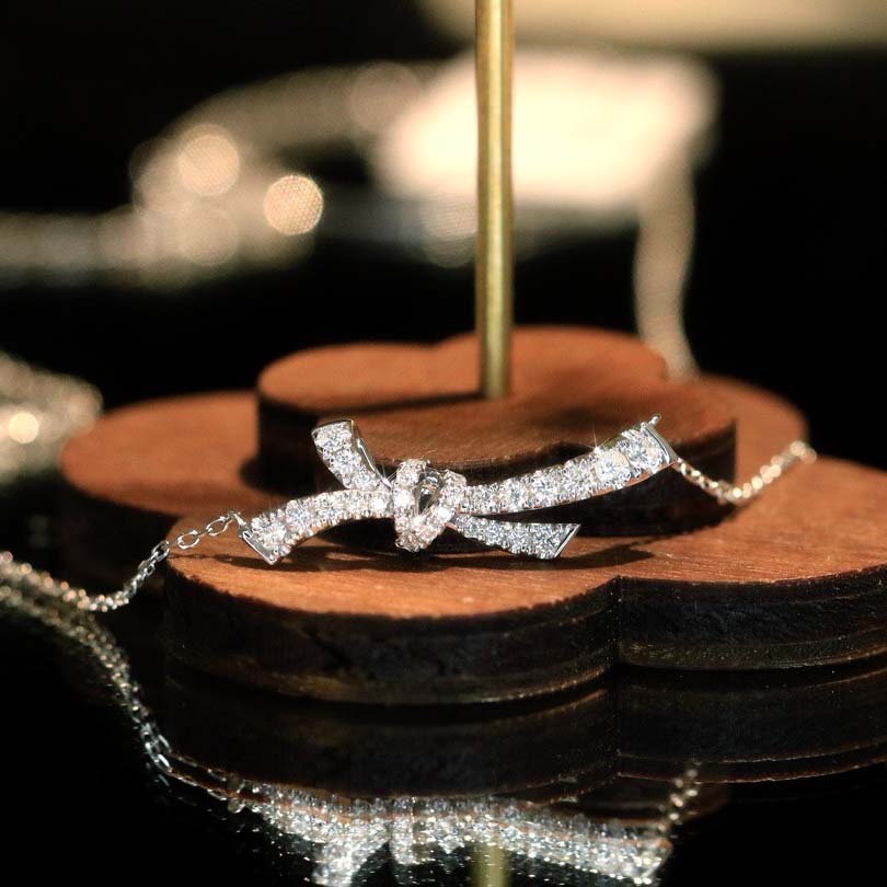 18K天然鑽石時尚蝴蝶結項鍊/戒指/耳環套裝