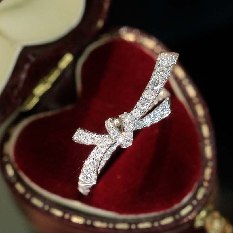 18K天然鑽石時尚蝴蝶結項鍊/戒指/耳環套裝