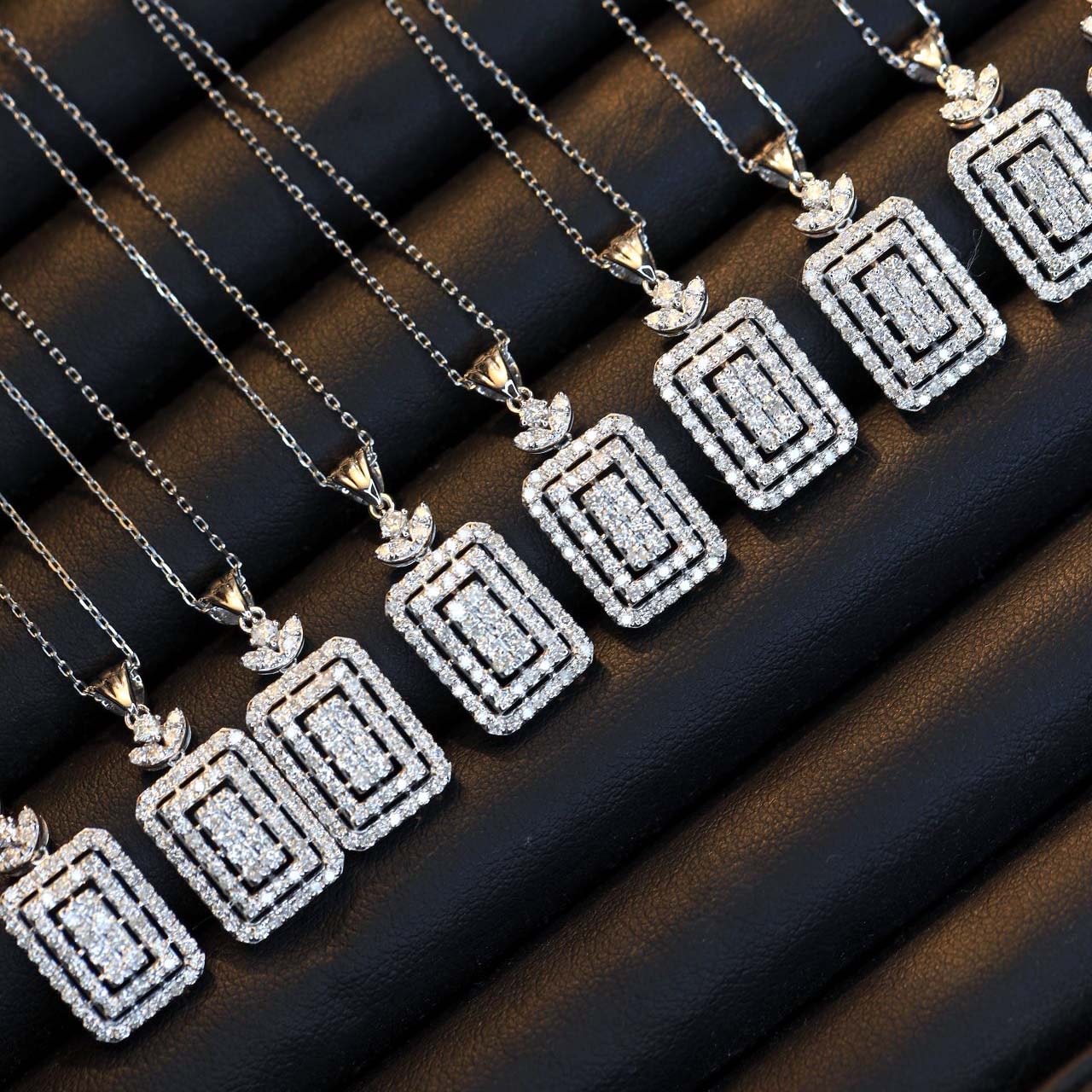 18K天然鑽石-經典雙排戒指/項鍊/耳環/手鍊