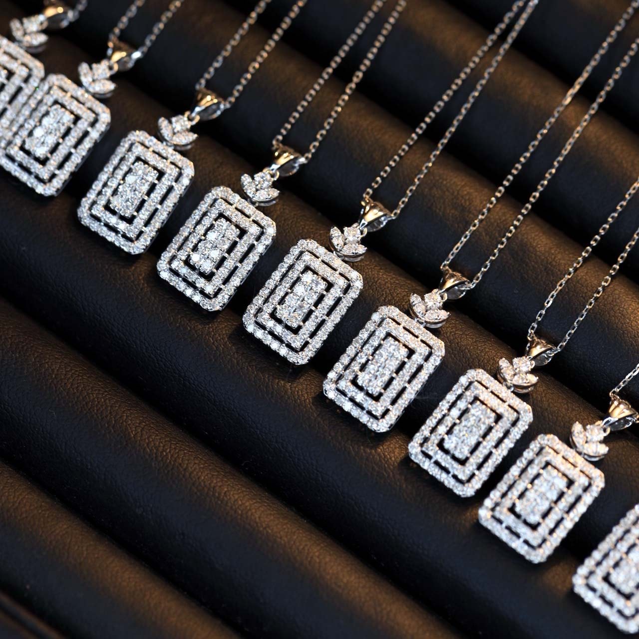 18K天然鑽石-經典雙排戒指/項鍊/耳環/手鍊