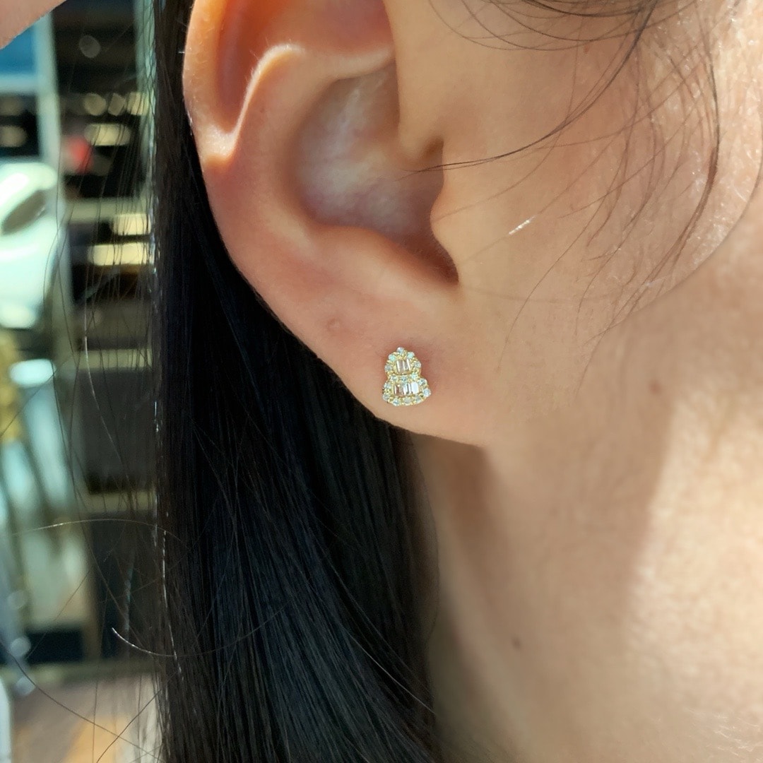 18K天然鑽石-葫蘆造型耳環