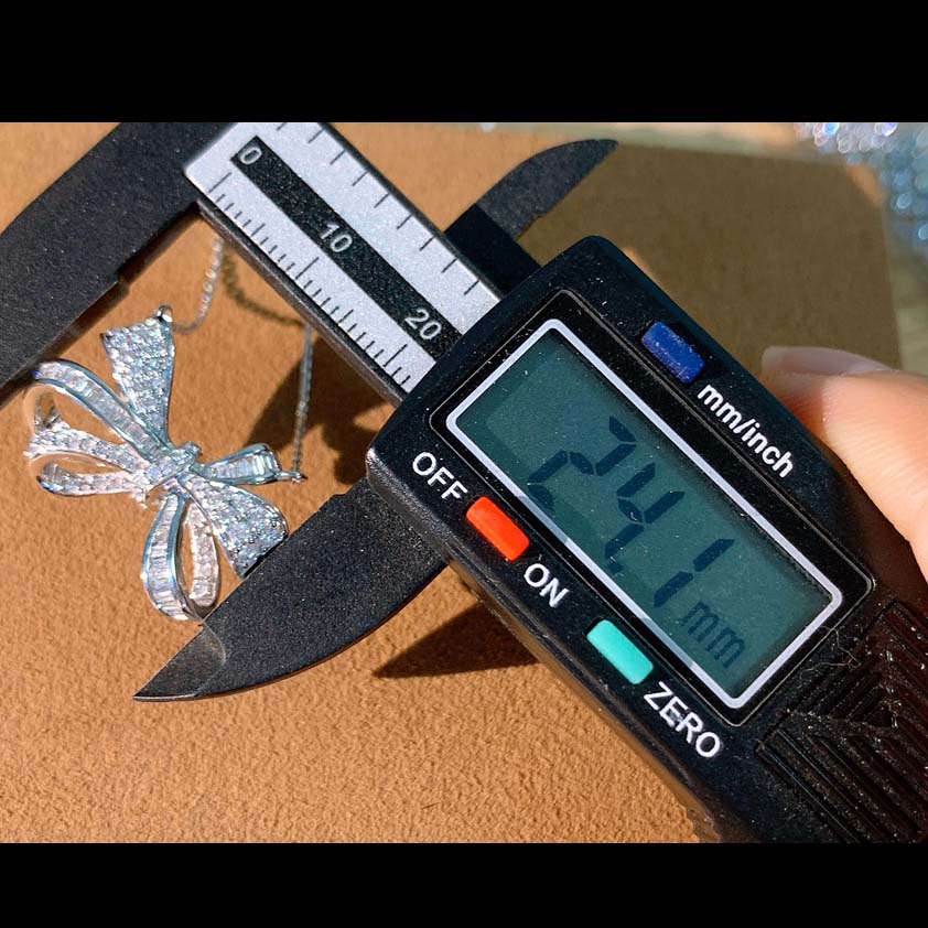 18K天然鑽石-蝴蝶結項鍊