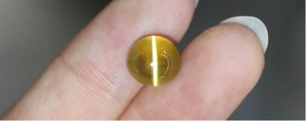 揭開貓眼石的神秘面紗,靈動的貓眼之光為何值得收藏 - 第2張圖 揭開貓眼石的神秘面紗,靈動的貓眼之光為何值得收藏