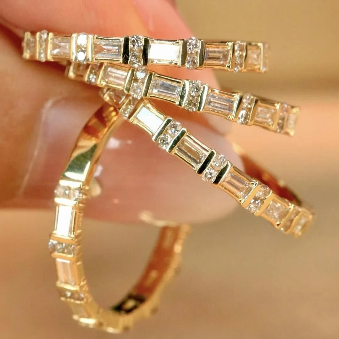 18K天然鑽石-T方型戒指