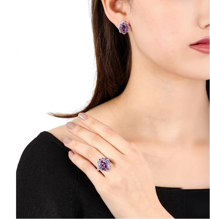 珠寶界的變色龍！亞歷山大變色石多罕見？值得收藏的原因